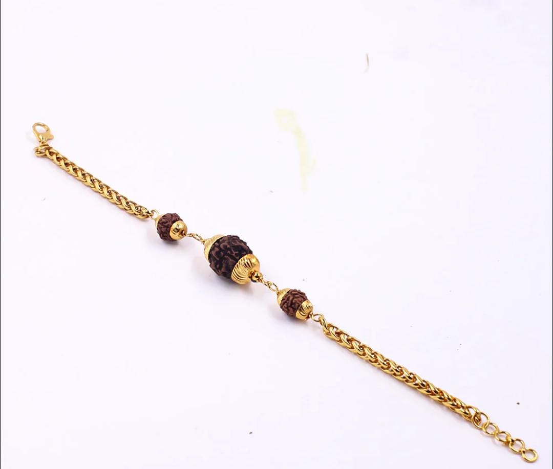 GOLD BRACELET FOUR